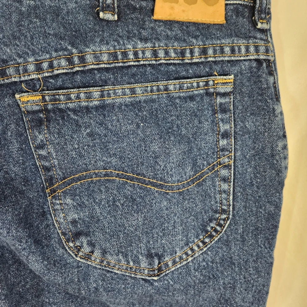 Lee 100% cotton